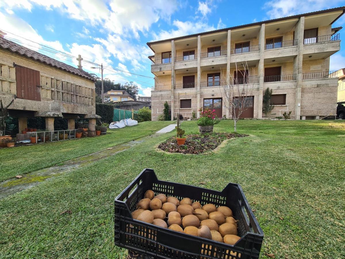 Apartamentos Ria De Aldán מראה חיצוני תמונה