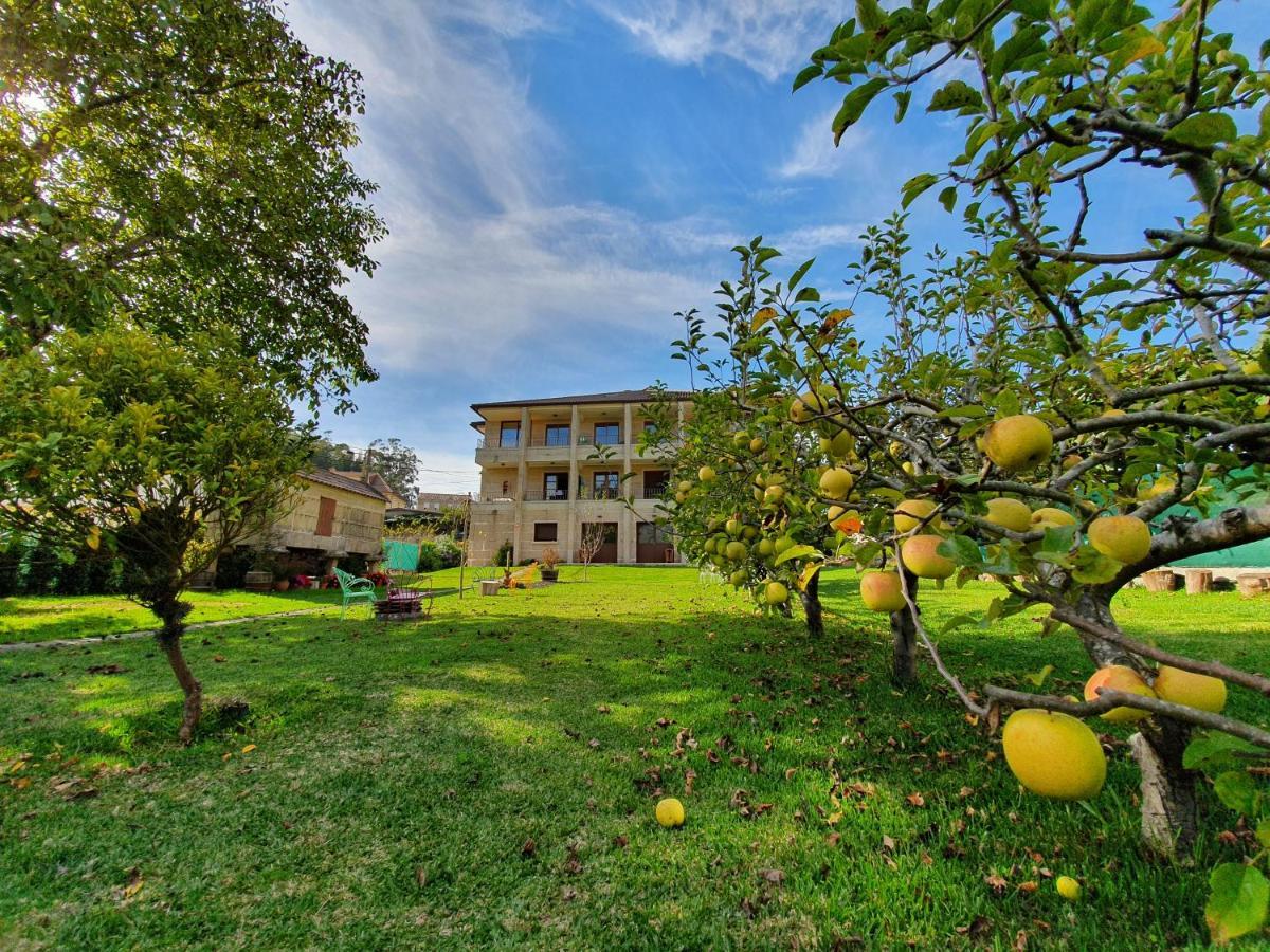 Apartamentos Ria De Aldán מראה חיצוני תמונה