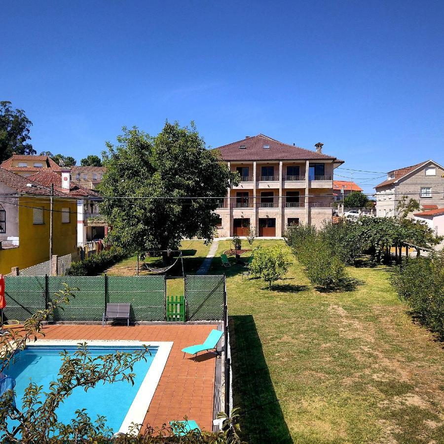 Apartamentos Ria De Aldán מראה חיצוני תמונה