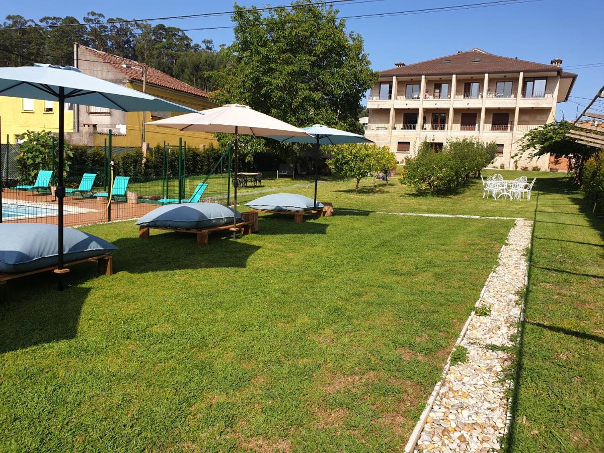 Apartamentos Ria De Aldán מראה חיצוני תמונה