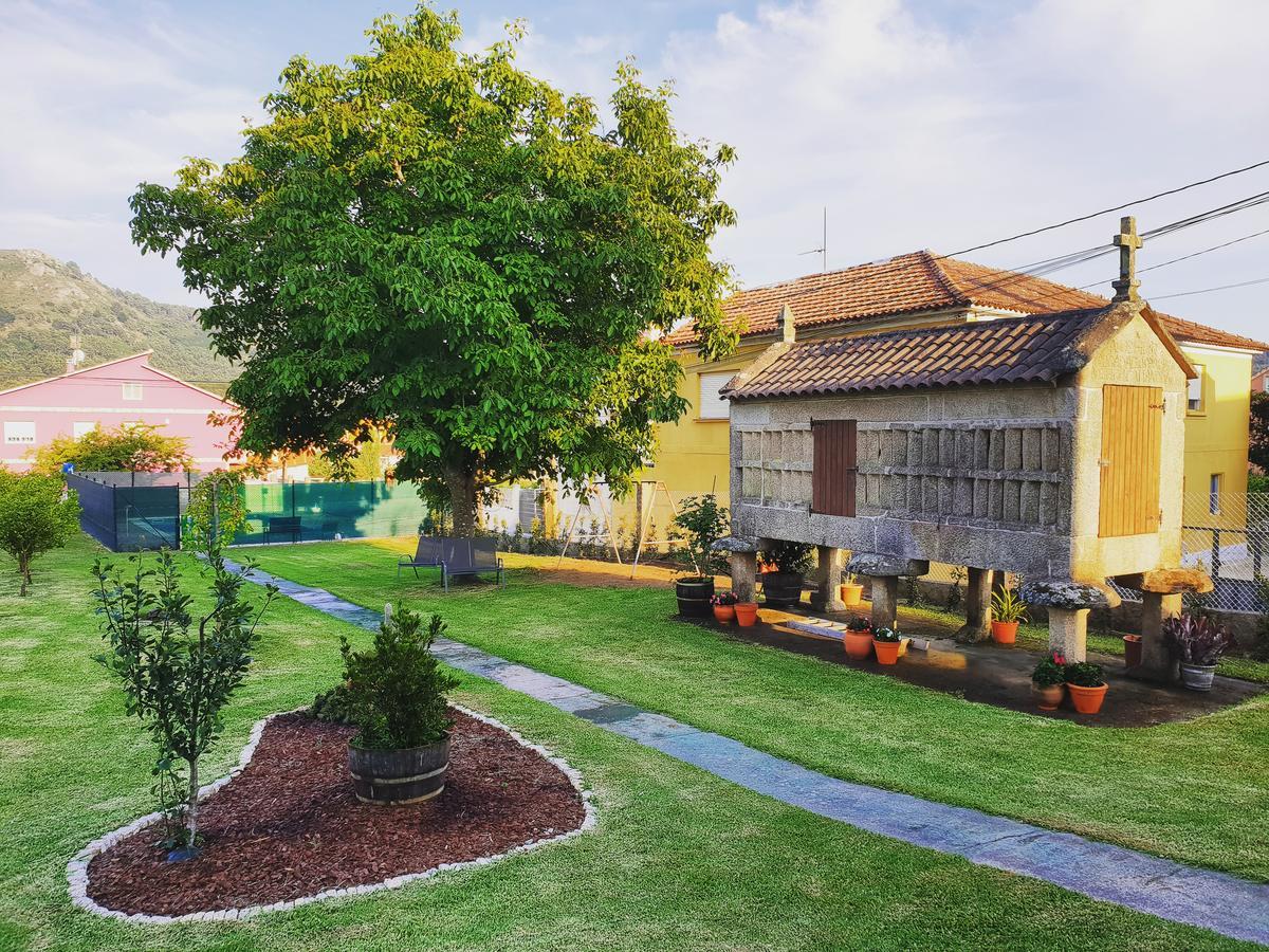 Apartamentos Ria De Aldán מראה חיצוני תמונה