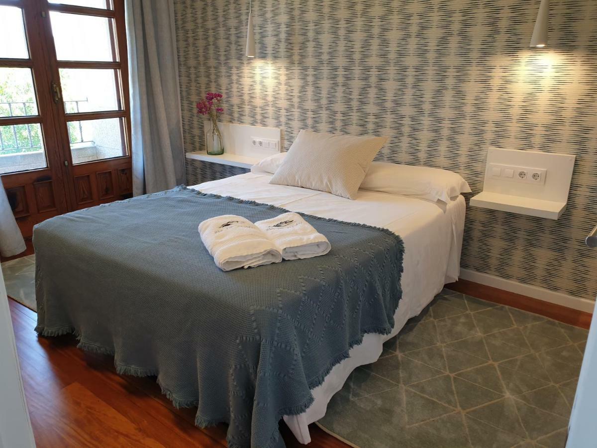 Apartamentos Ria De Aldán מראה חיצוני תמונה